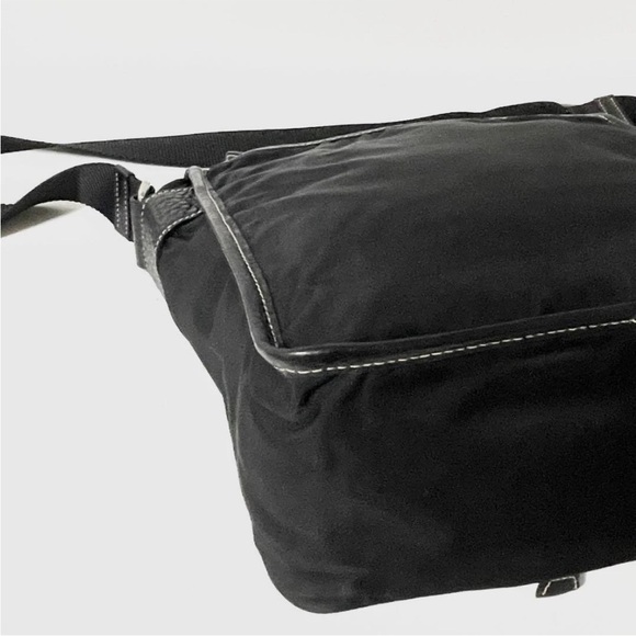 Prada Black Messenger Bag for Men - Picture 9 of 13